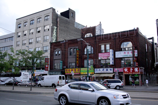 20110708_2167824